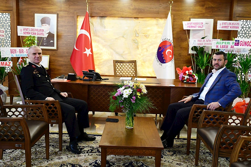 İl Jandarma Komutanı Gökcek’ten Başkan Çetinkaya’ya Ziyaret