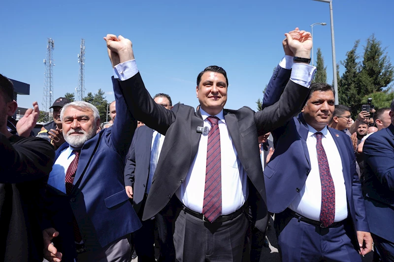 BAŞKAN YILMAZ: “BELEDİYEMİZE, GÖZÜMÜZÜN BEBEĞİ GİBİ SAHİP ÇIKACAĞIZ”