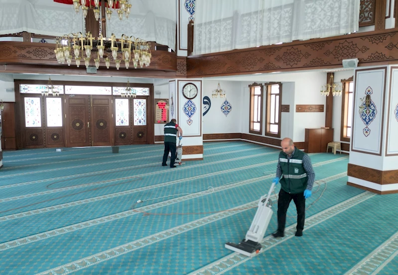 Keçiören’de camiler Ramazan bayramına hazır