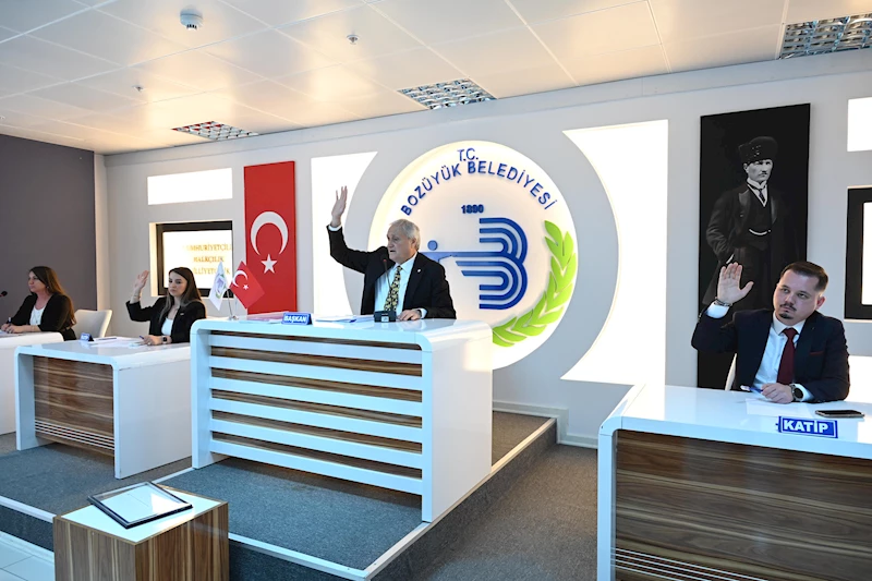 -BOZÜYÜK BELEDİYE MECLİSİ SEÇİMİN ARDINDAN İLK KEZ TOPLANDI