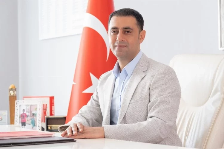Başkan Emrah Kozay