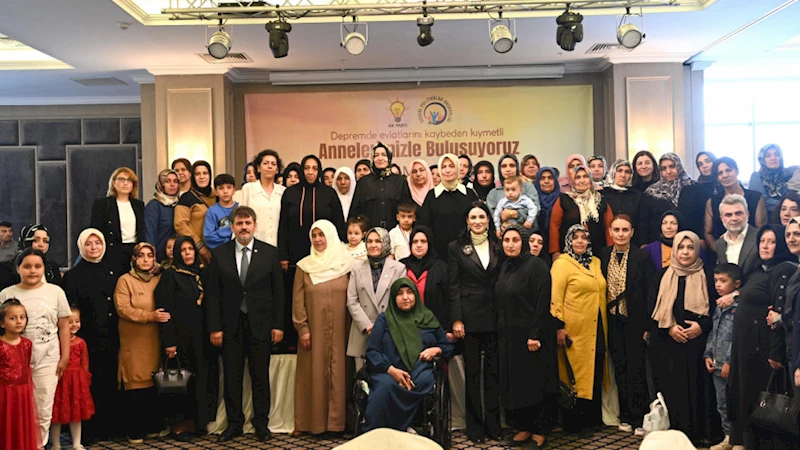 Kaya ve Görgel, Depremde Evladını Kaybeden Annelerle Bir Araya Geldi