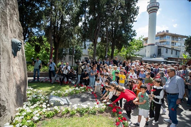 Zübeyde Hanım kabri başında anıldı