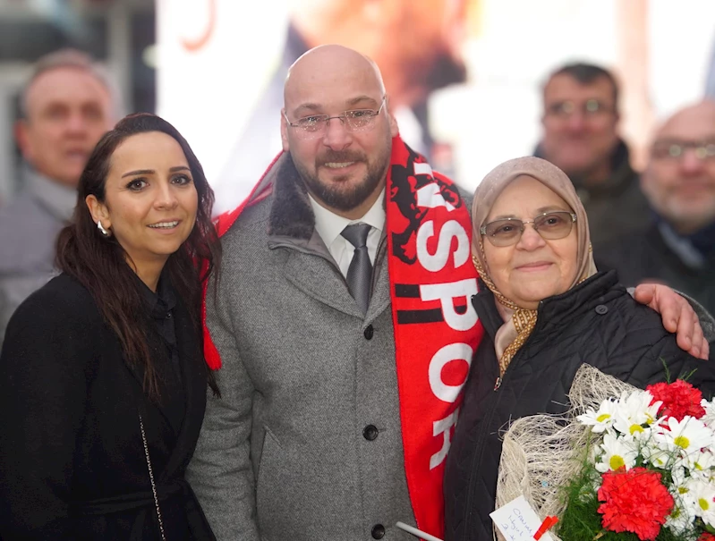 Atakum Belediye Başkanı Serhat Türkel