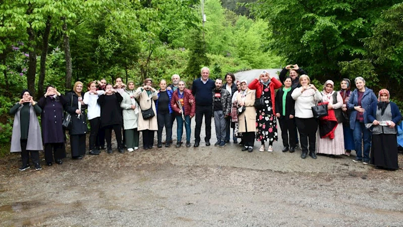 BAŞKAN ERDEM ENGELLİ BİREYLERİN ANNELERİYLE BİR ARAYA GELDİ.