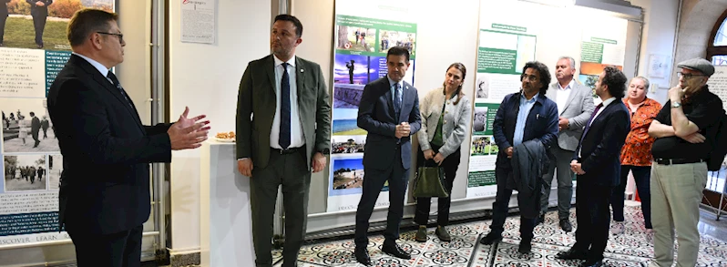 Savaş Mezarları Sergisi Açıldı
