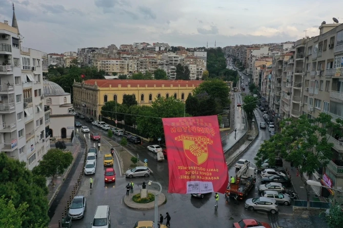 İzmirliler Süper Lig’e Yükselen Göztepe İçin Tek Yürek