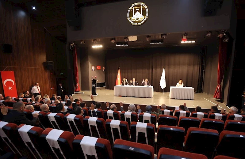 Adapazarı Meclisinde 2023 Bütçe Raporu Onaylandı