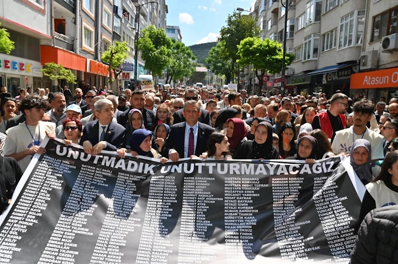 301 Madenci İçin Saygı Yürüyüşü