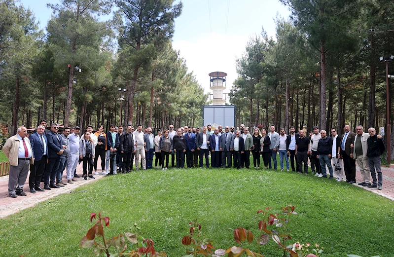 BAŞKAN AKPINAR, BASIN MENSUPLARIYLA BİR ARAYA GELDİ