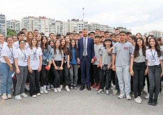 Mezun olduğu lisede Başkan Duman’a coşkulu karşılama