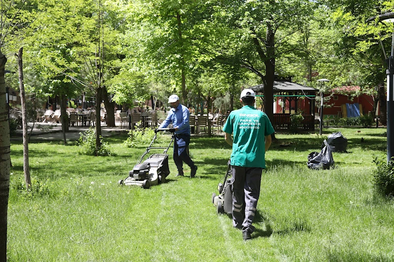 PARKLARI KORU, DOĞAYI TEMİZ TUT