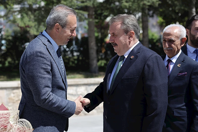 DESTİCİ VE BAŞKANIMIZ UZUN’DAN ORTAK BASIN TOPLANTISI…