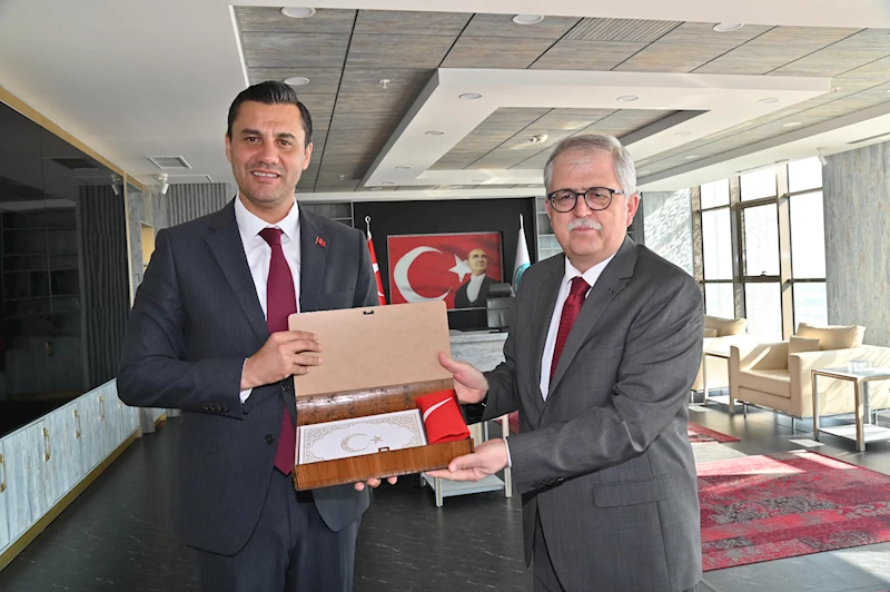 Müftülükten Başkan Zeyrek’e Tebrik Ziyareti