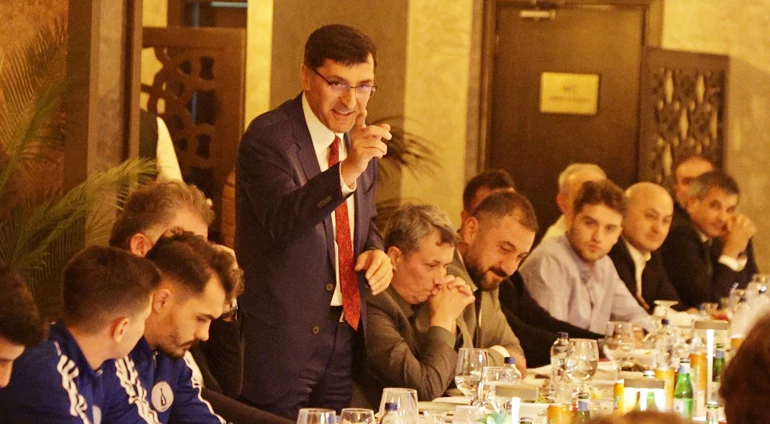 BAŞKANIMIZ KAHVECİ BELEDİYE KÜTAHYASPORLA MORAL YEMEĞİNDE BULUŞTU
