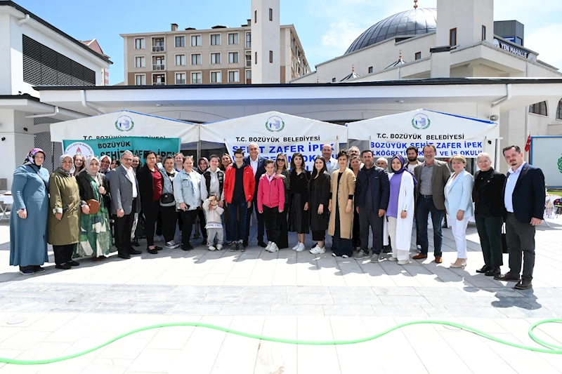 -BAŞKAN BAKKALCIOĞLU, ENGELLİLER HAFTASI NEDENİYLE DÜZENLENEN KERMESİ ZİYARET ETTİ