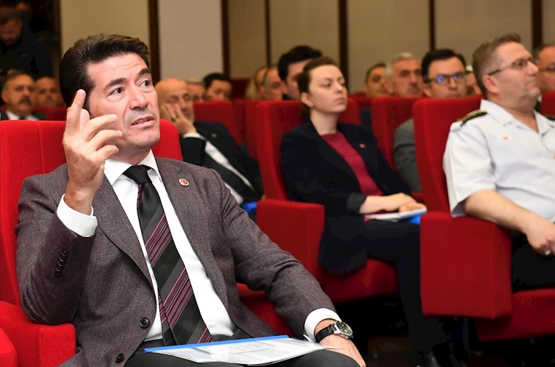 Ortahisar Belediyesi, yüzme eğitimi almak isteyenlere destek olacak