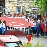 Bursa’da 19 Mayıs coşkusu kortej yürüyüşüyle başladı