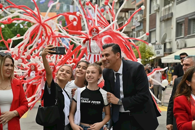 Başkan Zeyrek, “Gençlerimizin enerjisiyle aydınlık yarınlara birlikte yürüyeceğiz”
