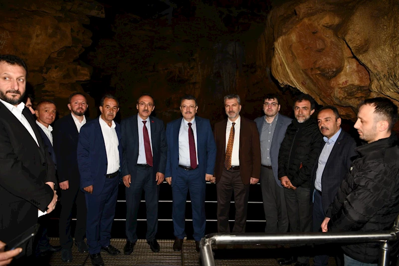 ÇAL MAĞARASI’NIN OTOPARK SORUNU ÇÖZÜLÜYOR