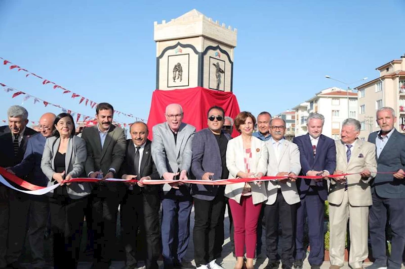 ODUNPAZARI BELEDİYESİ KIRIM SÜRGÜNÜ UNUTULMASIN DİYE KIRIM KÜLTÜR PARKI VE ANITI AÇTI