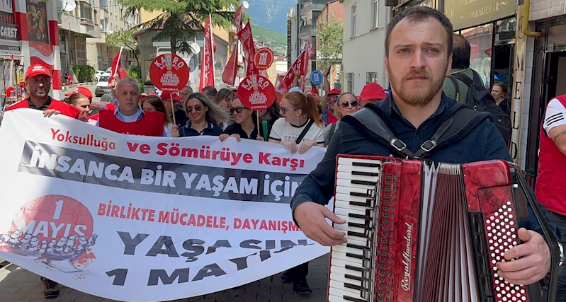 BELEDİYE BAŞKANIMIZ SAYIN BİLGEHAN ERDEM, 1 MAYIS EMEK VE DAYANIŞMA GÜNÜ KAPSAMINDA DÜZENLENEN ETKİNLİKLERE KATILDI