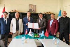 Jeotermal Kaynak Arama Amaçlı Jeoloji-Jeofizik Etüt ve Fizibilite Raporu Hazırlanması Projesi.