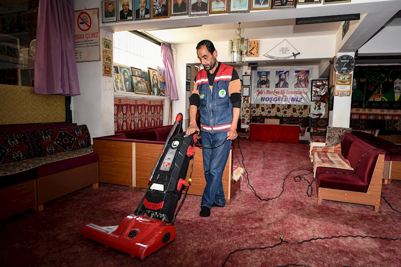 Mamak Belediyesi’nden Cami ve Cemevi Temizliği