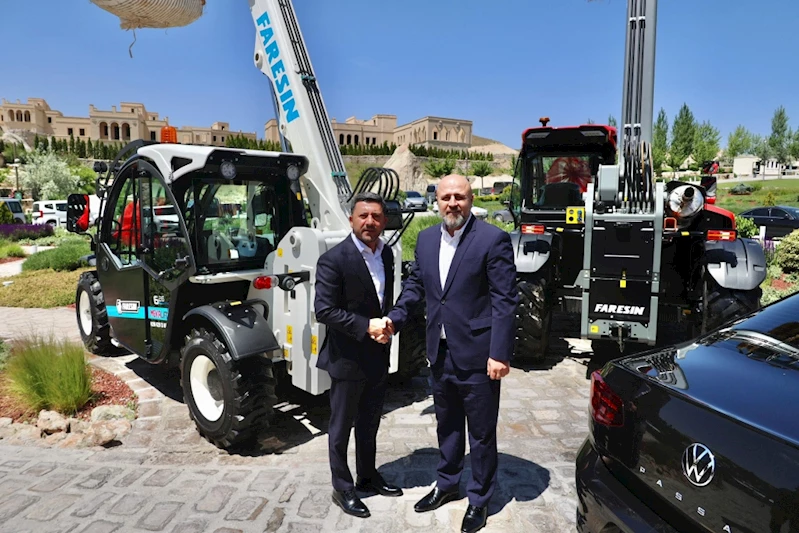 Nevşehir Belediyesi’ne 150 Bin Euroluk İş Makinesi Hibesi