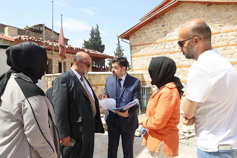 DULKADİROĞLU’NUN TARİHİNİ VE KÜLTÜRÜNÜ GELECEK NESİLLERE EN GÜZEL ŞEKİLDE AKTARACAĞIZ.