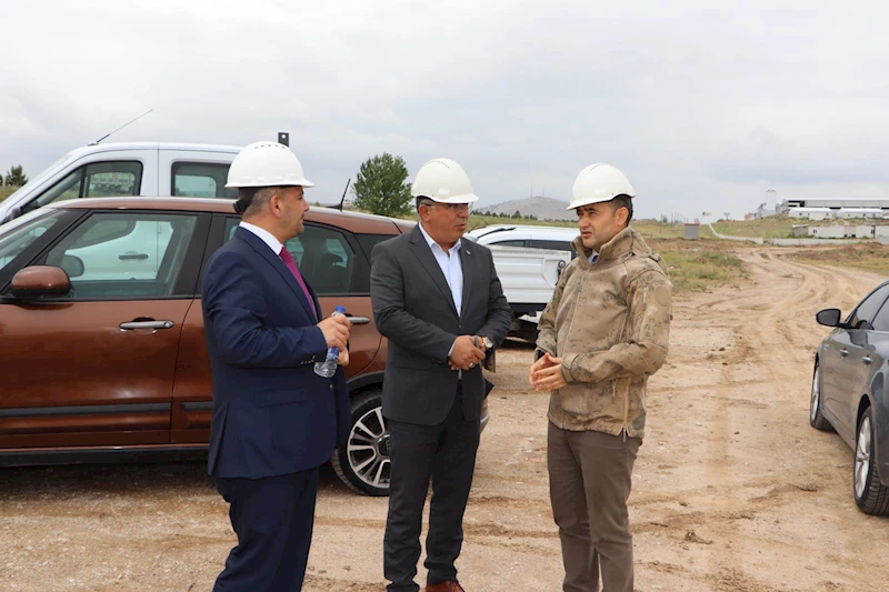 Belediye Başkanımız Serkan Koyuncu’dan İnşaat Çalışmaları Devam Eden Mesa Lastik Fabrikasına Ziyaret