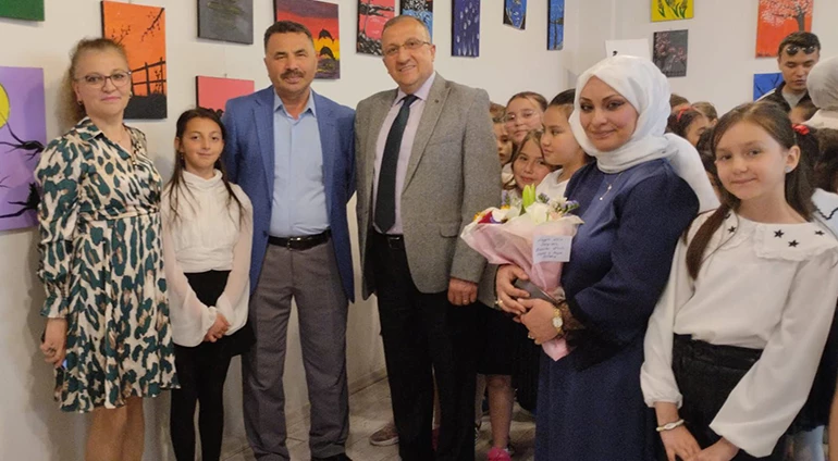 MİNİKLERİN ELLERİNDEN ÇIKAN ESERLER BÜYÜK BEĞENİ TOPLADI
