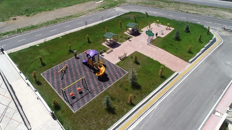 GÜVENLİ VE MODERN PARKLARLA İLKADIM