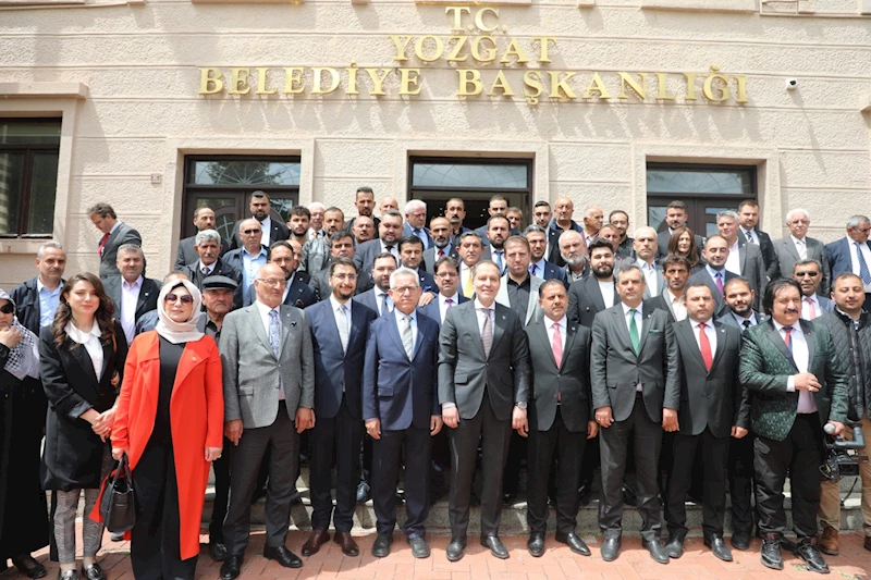 YENİDEN REFAH PARTİSİ LİDERİ ERBAKAN’DAN BAŞKANIMIZA TEBRİK ZİYARETİ