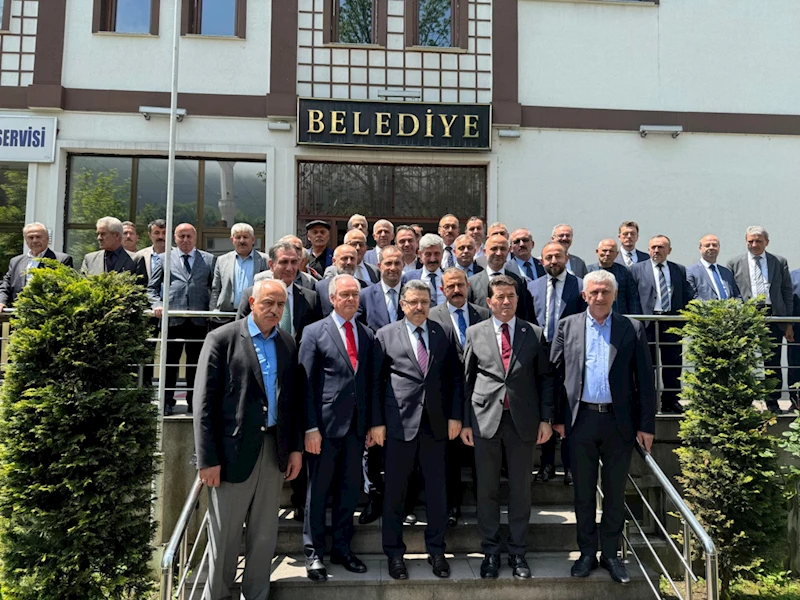 BAŞKAN GENÇ, İLÇE BAŞKANLARIYLA BİRLİKTE TONYA’YA ÇIKARMA YAPTI