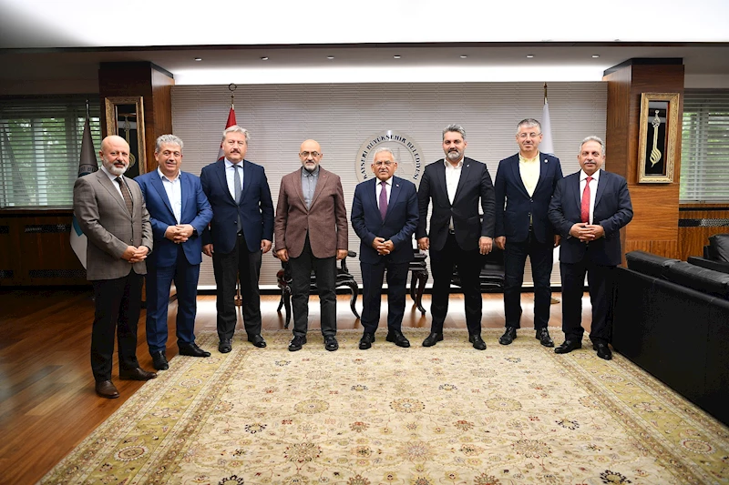 Başkan Büyükkılıç, Yeni Haftaya İstişare ve Değerlendirme Toplantısı ile Başladı