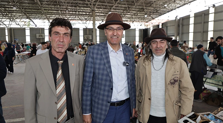 BAŞKANIMIZ KAHVECİ ANTİKA PAZARINI ZİYARET ETTİ