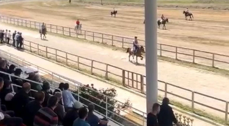 BAŞKAN YARDIMCIMIZ EKİCİ’DEN ATLI SPORLARA TAM DESTEK