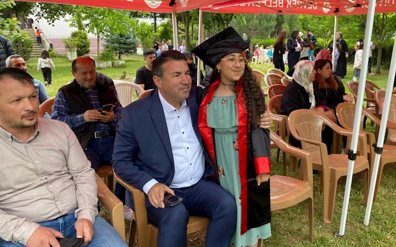 BAŞKAN ULUPINAR, ÖĞRENCİLERİN MUTLULUĞUNA ORTAK OLDU
