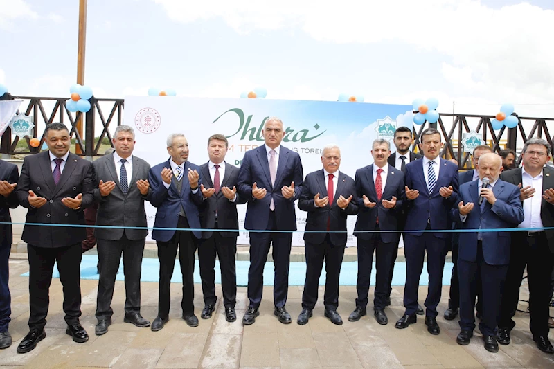IHLARA VADİSİ CAM TERAS VE KAFETERYA TURİZM BAKANI MEHMET NURİ ERSOY