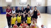 Kepez’in kızları şampiyonlarla oynayacak