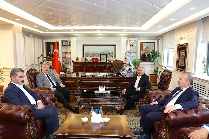 Başkan Büyükkılıç’tan 4 İlçeye “Hayırlı Olsun” Ziyaretleri