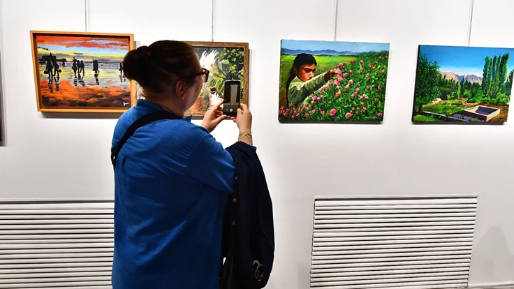 Doğa Kent Sanat Karma Sergisi İzmirlilerle buluştu