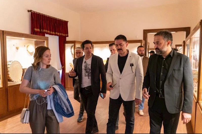 Mert Fırat Mamak’ta Müzik Müzesini Gezdi
