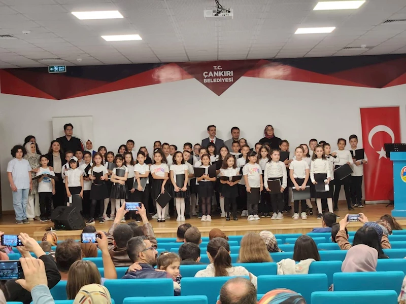 2000’li Yılların Adam Olacak Çocukları Sahneye Çıktı