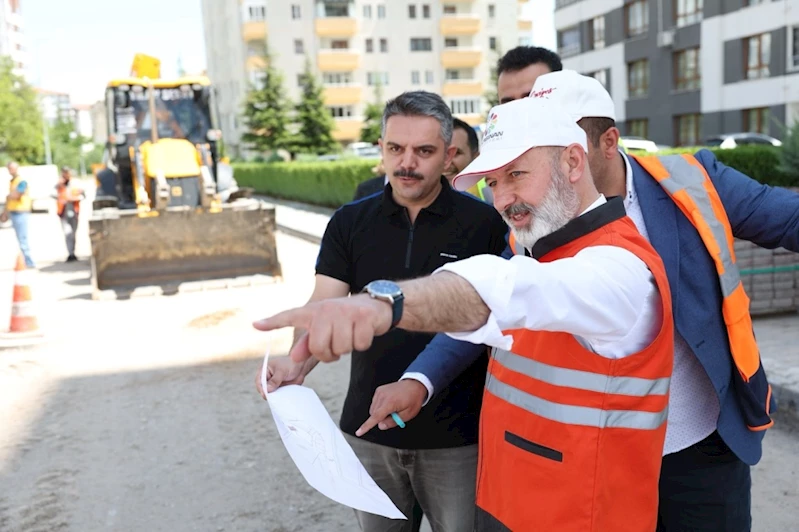 BAŞKAN ÇOLAKBAYRAKDAR, “KENTSEL DÖNÜŞÜMLE MODERNLEŞEN SEYRANİ, DAHA DA GÜZEL OLACAK”