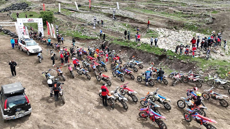 “TÜRKİYE ENDURO VE ATV ŞAMPİYONASI” ANKARA BÜYÜKŞEHİRİN EV SAHİPLİĞİNDE GERÇEKLEŞTİ