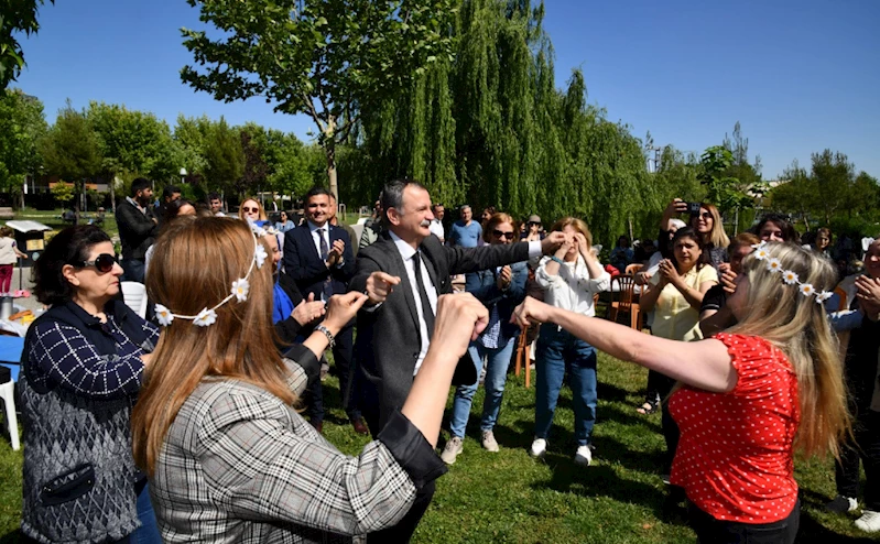 HIDIRELLEZ ŞENLİĞİ YUNUSEMRE’DE KUTLANDI