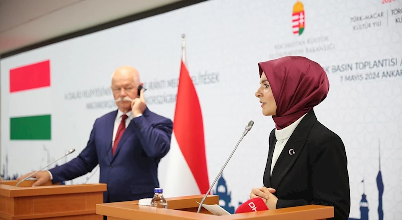 Bakanımız Mahinur Özdemir Göktaş ile Macaristan Kültür ve İnovasyon Bakanı Janos Csak Ortak Basın Toplantısı Düzenledi
