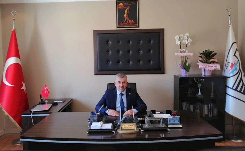 Belediye Başkanımız Cihan DEMİR, 1 Mayıs Emek ve Dayanışma Günü dolayısıyla yayımladığı mesajında tüm emekçilerin bayramını kutladı.